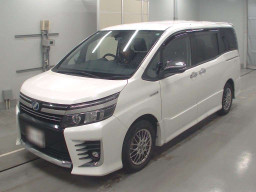 2016 Toyota Voxy