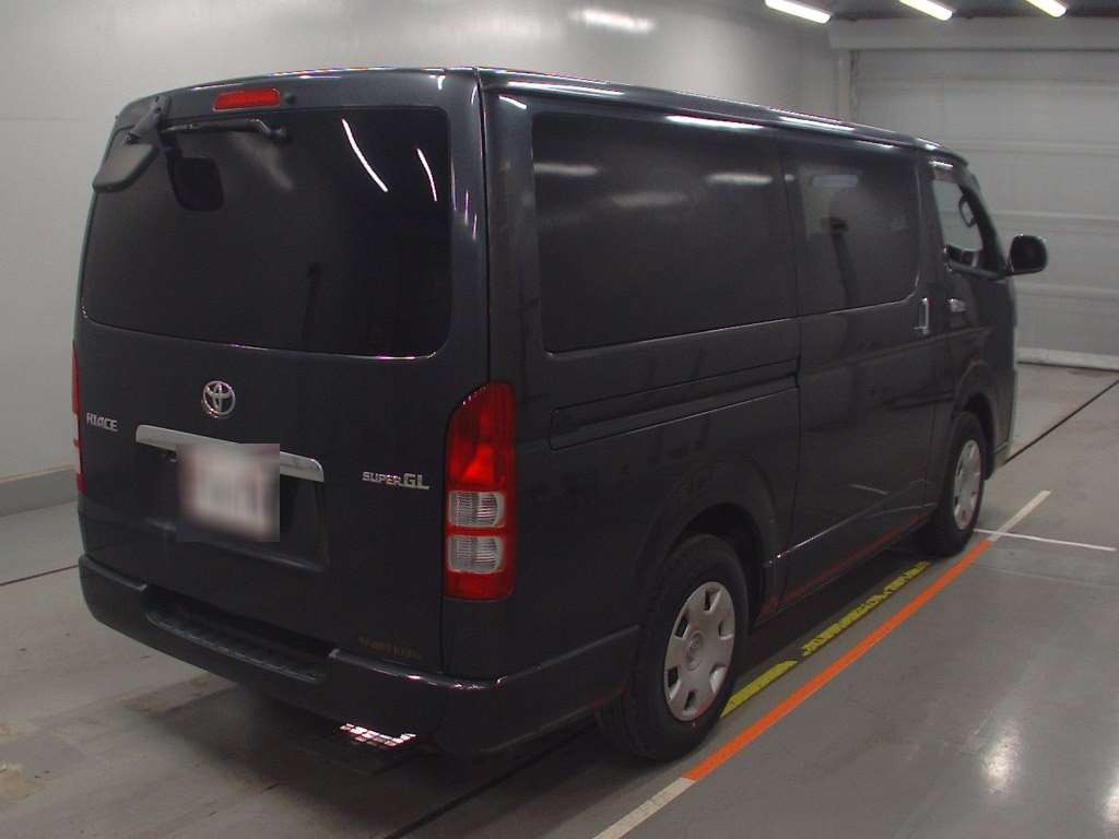 2006 Toyota Hiace Van TRH200V[1]