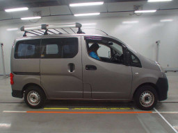 2009 Nissan NV200 Vanette