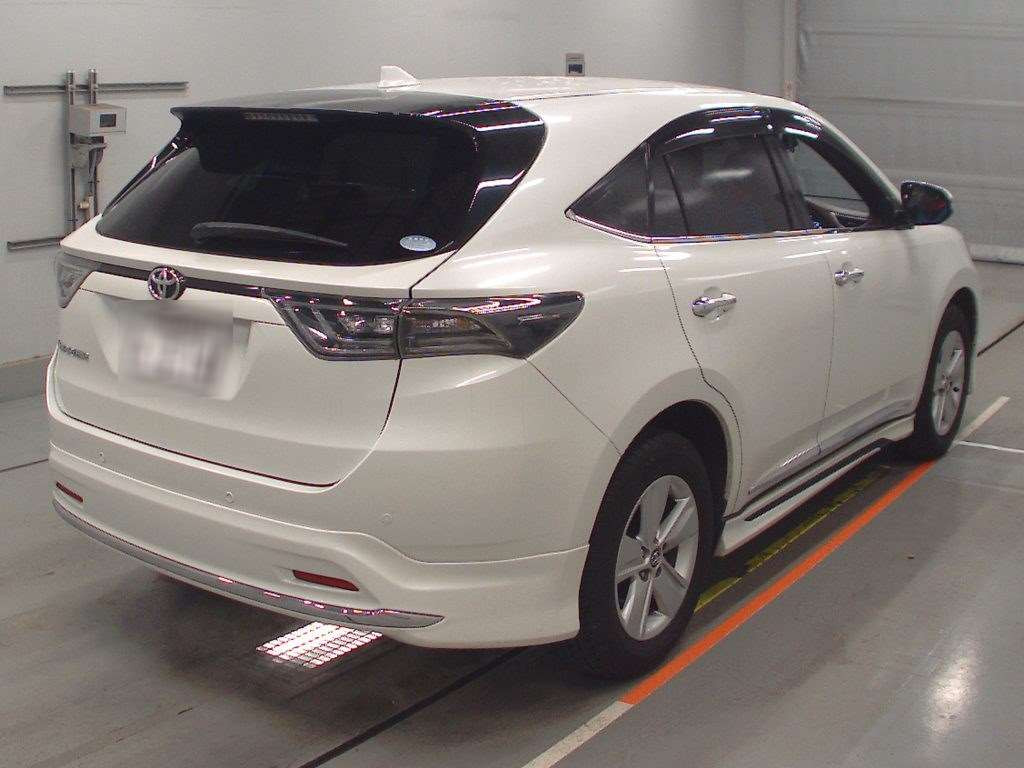 2017 Toyota Harrier ZSU60W[1]