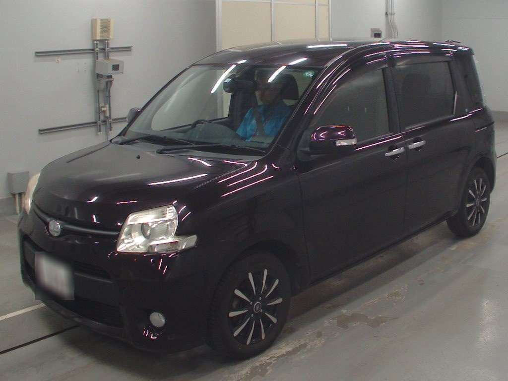 2012 Toyota Sienta NCP81G[0]