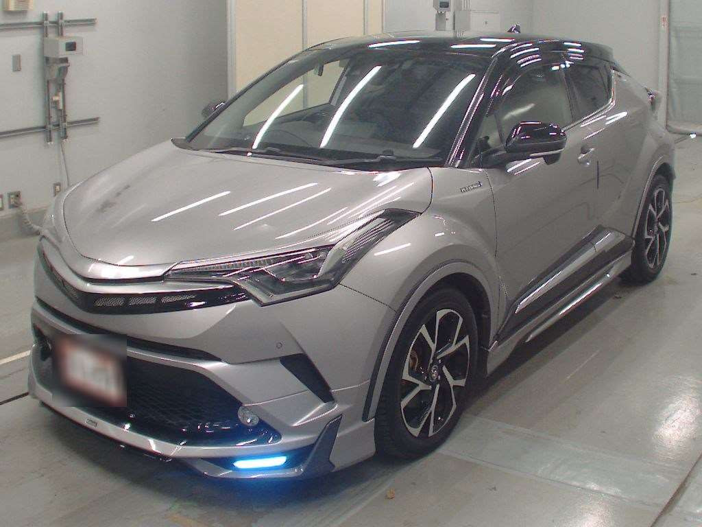 2017 Toyota C-HR ZYX10[0]