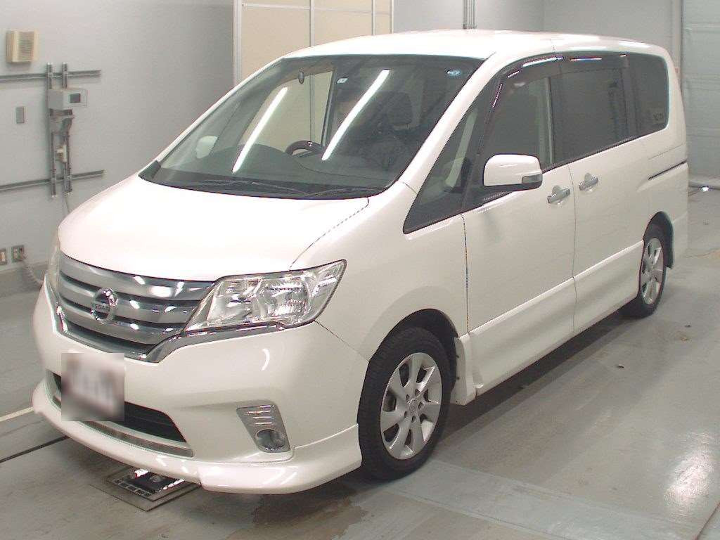 2011 Nissan Serena FC26[0]