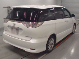 2009 Toyota Estima