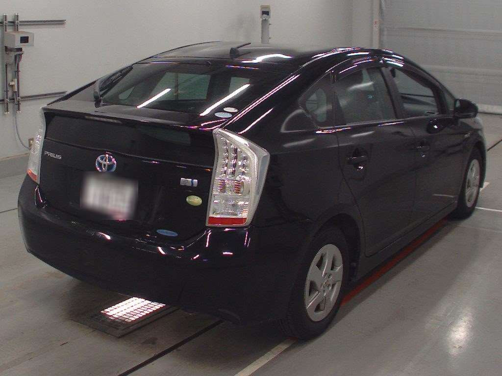 2011 Toyota Prius ZVW30[1]