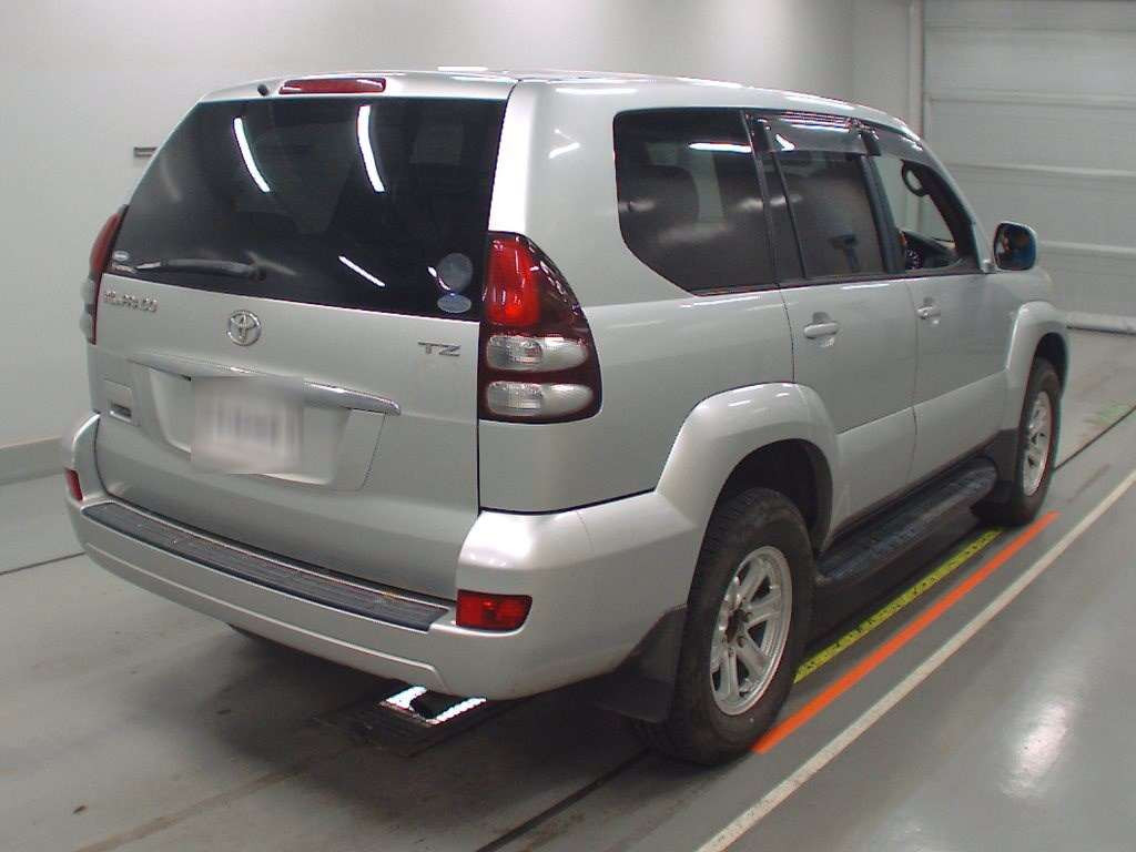 2004 Toyota Land Cruiser Prado VZJ121W[1]