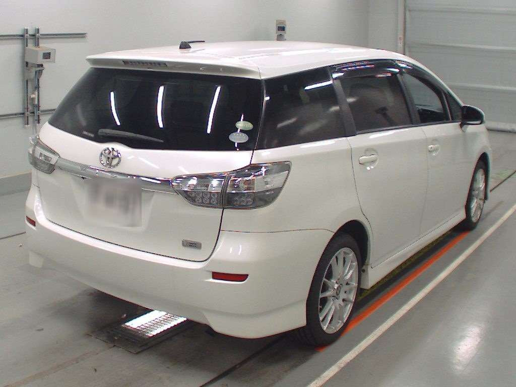 2012 Toyota Wish ZGE20G[1]