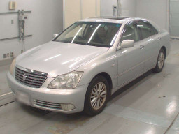 2005 Toyota Crown