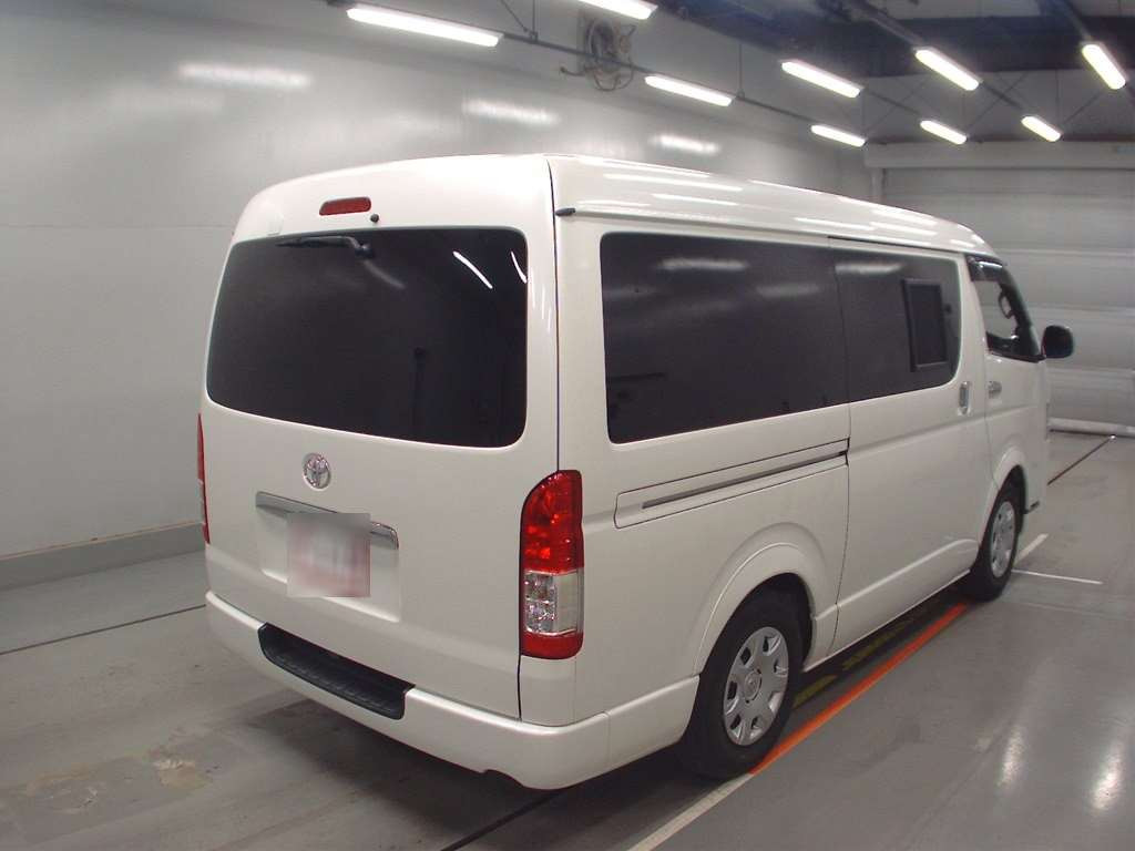 2014 Toyota Hiace Van TRH216K[1]