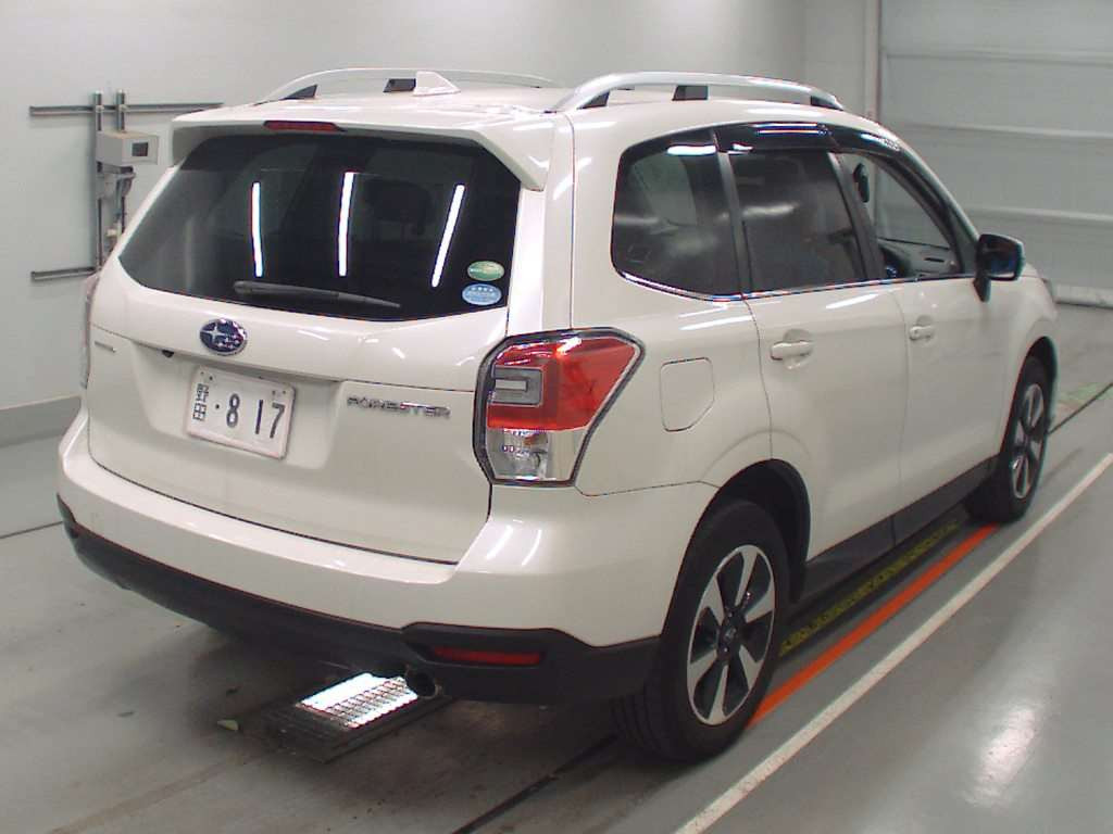 2016 Subaru Forester SJ5[1]