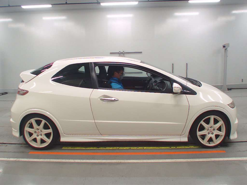 2009 Honda Civic FN2[2]