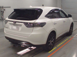 2016 Toyota Harrier