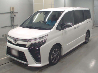 2020 Toyota Voxy