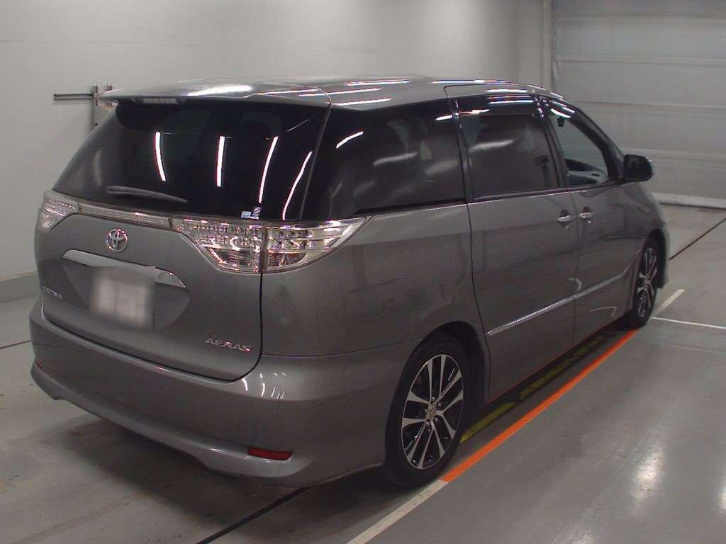 2013 Toyota Estima ACR50W[1]