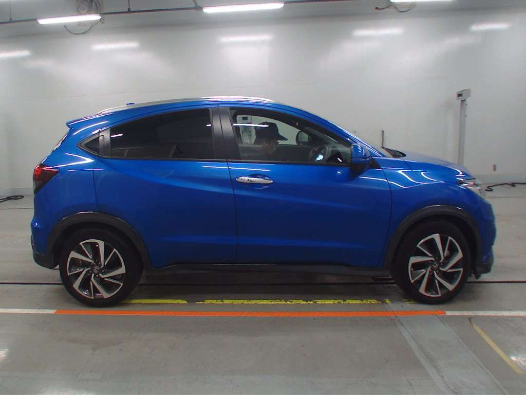 2019 Honda VEZEL RU1[2]