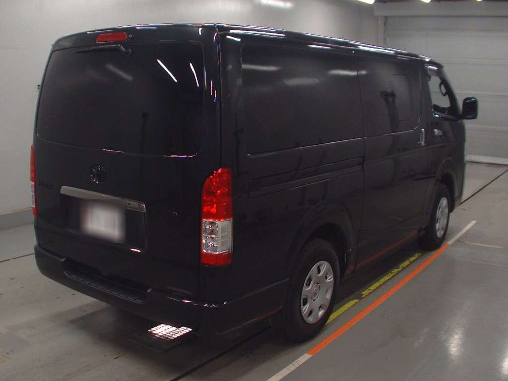 2022 Toyota Hiace Van GDH206V[1]