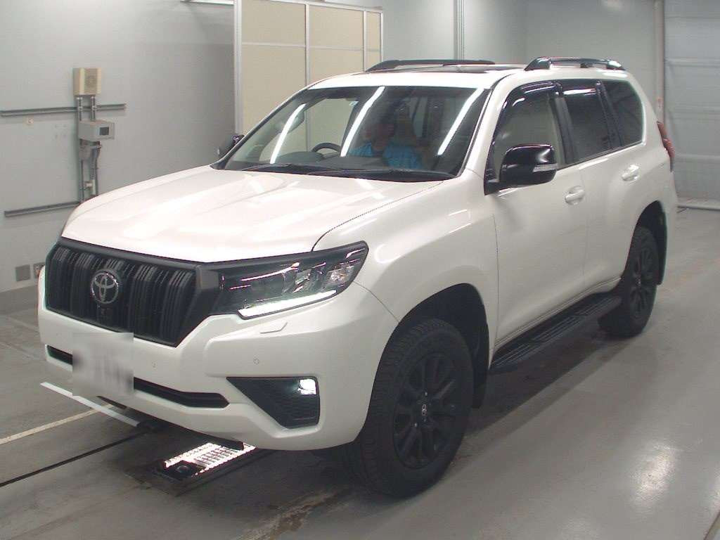 2022 Toyota Land Cruiser Prado TRJ150W[0]