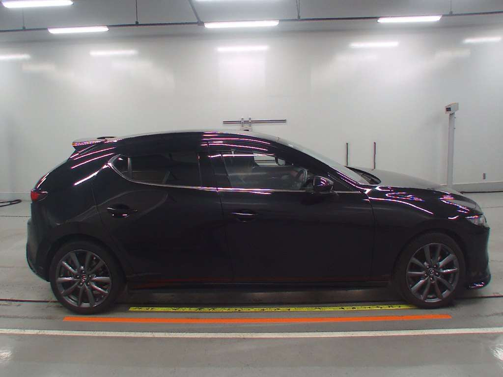 2021 Mazda Mazda3 Fastback BPFP[2]