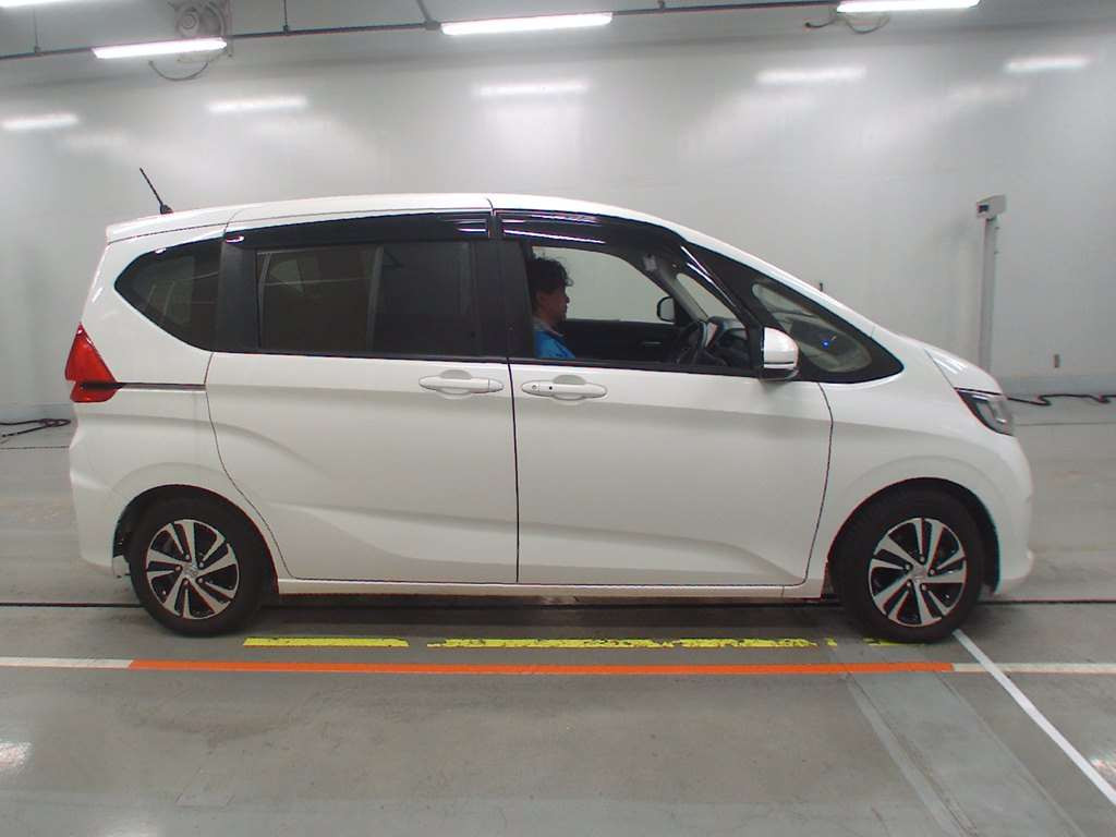 2017 Honda Freed GB5[2]