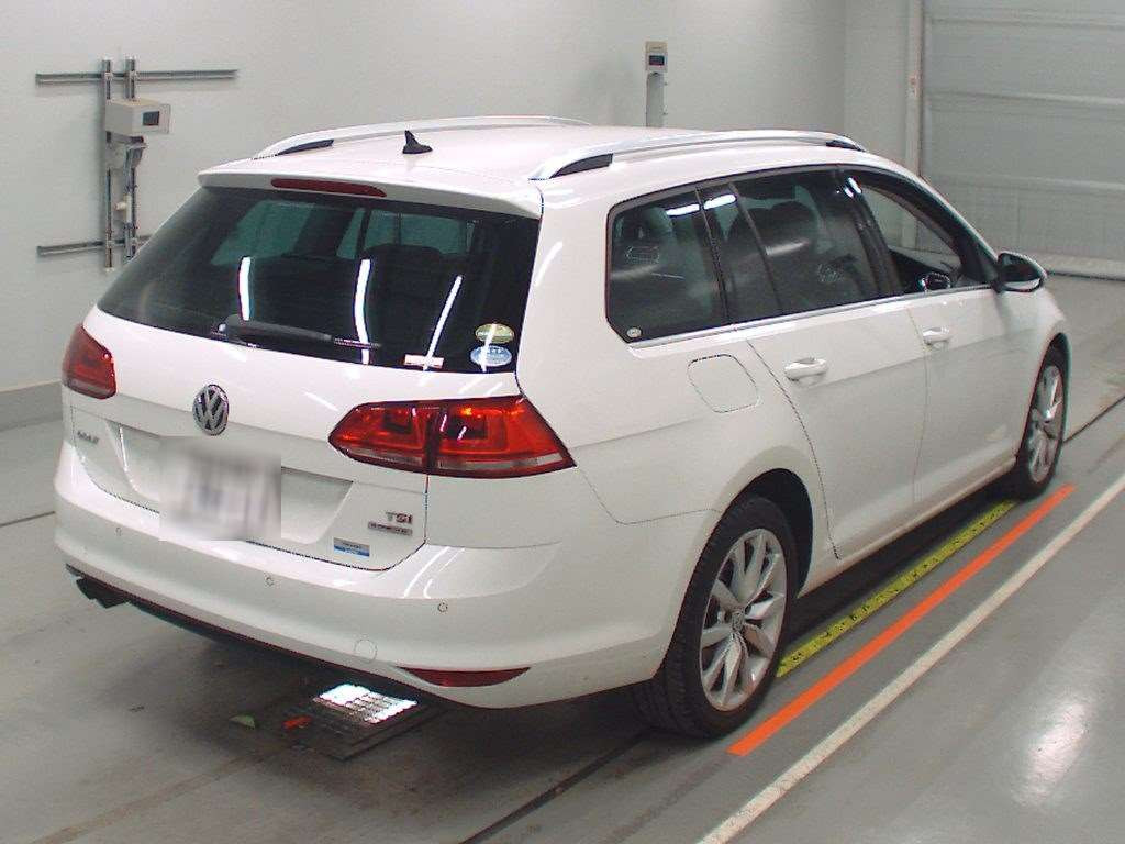 2014 Volkswagen Golf Variant AUCHP[1]