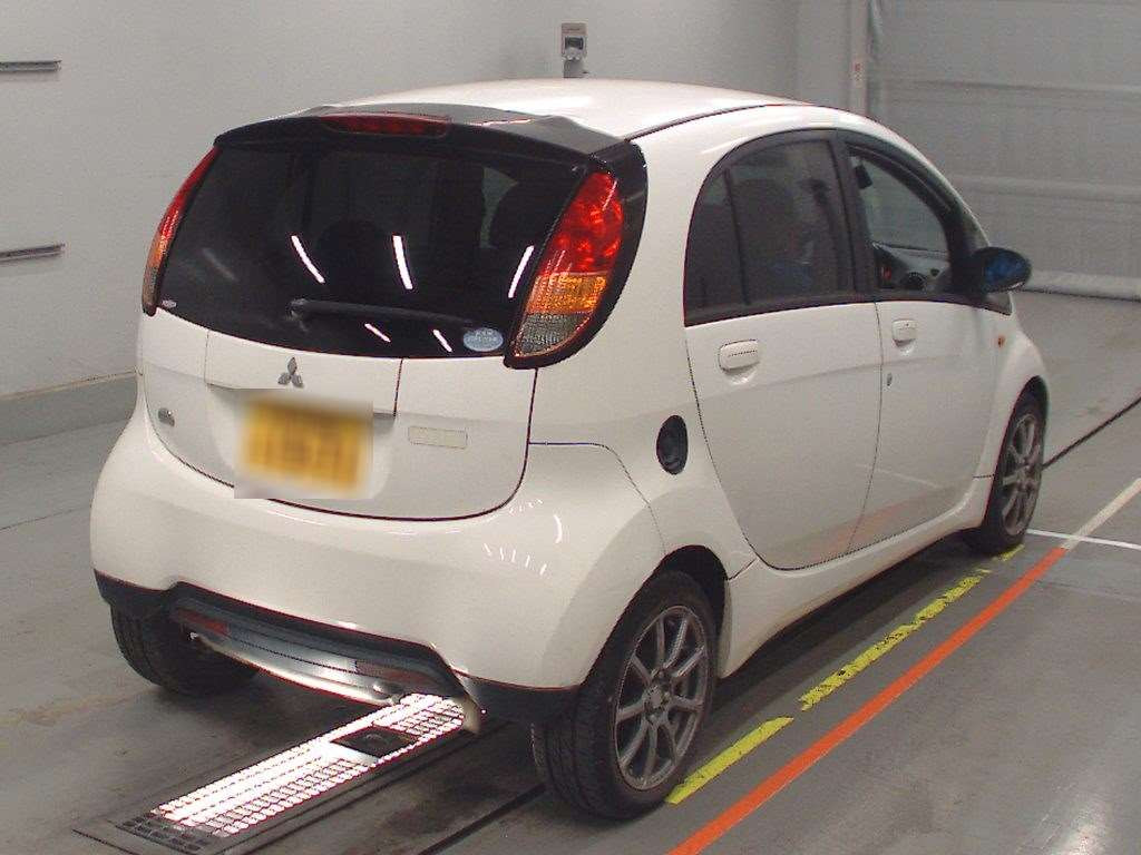 2006 Mitsubishi i HA1W[1]