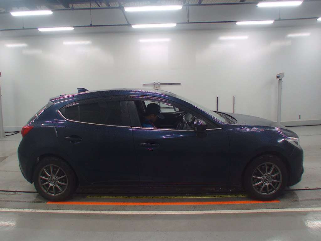 2014 Mazda Axela Sport BM2FS[2]