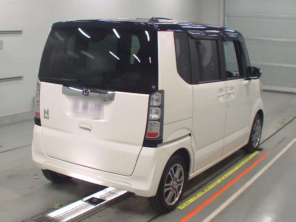 2013 Honda N-BOX JF1[1]