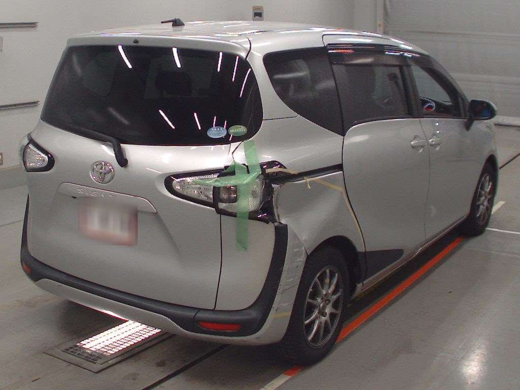 2017 Toyota Sienta NSP170G[1]