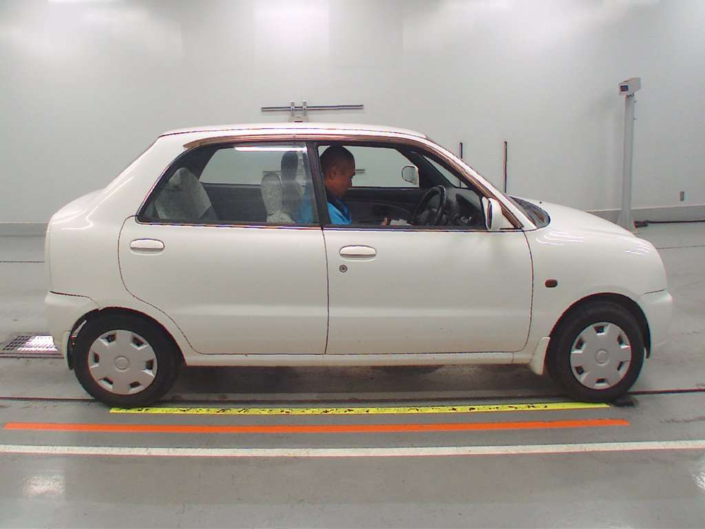 1999 Daihatsu Opti L800S[2]