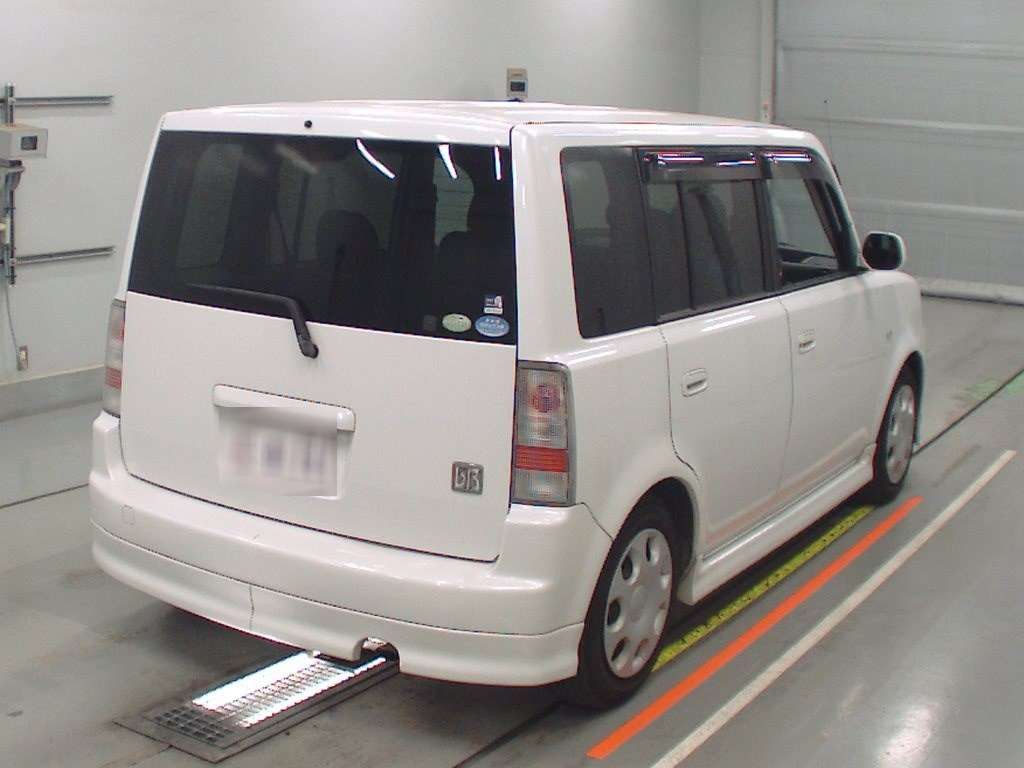 2005 Toyota bB NCP30[1]