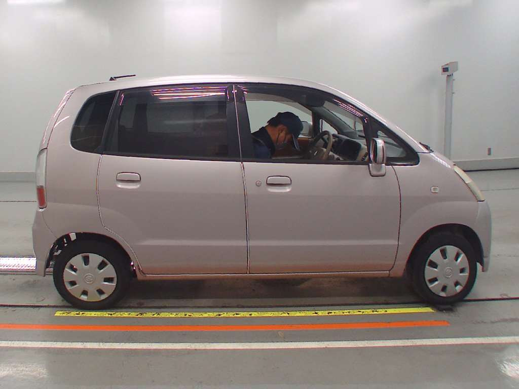 2004 Suzuki MR Wagon MF21S[2]