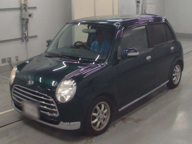 2005 Daihatsu Miragino