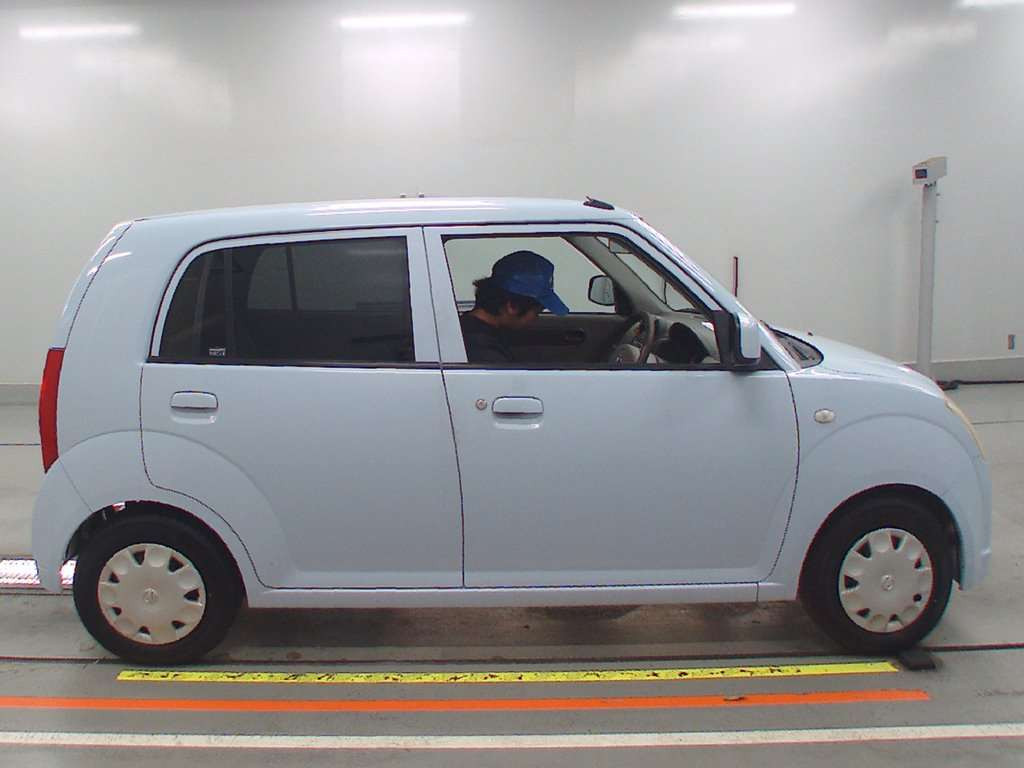 2007 Nissan Pino HC24S[2]