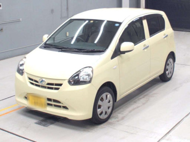 2011 Daihatsu Mira es