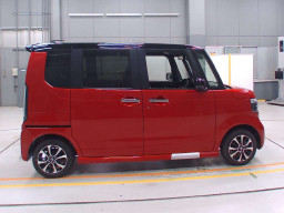 2024 Honda N-BOX CUSTOM