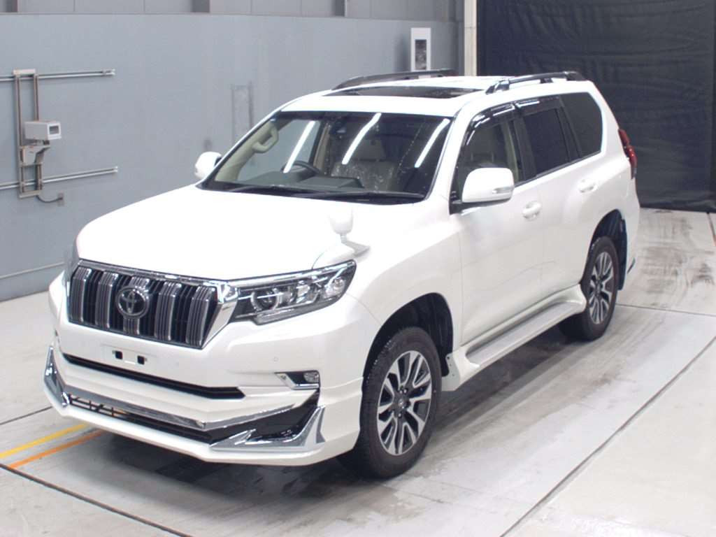 2020 Toyota Land Cruiser Prado TRJ150W[0]