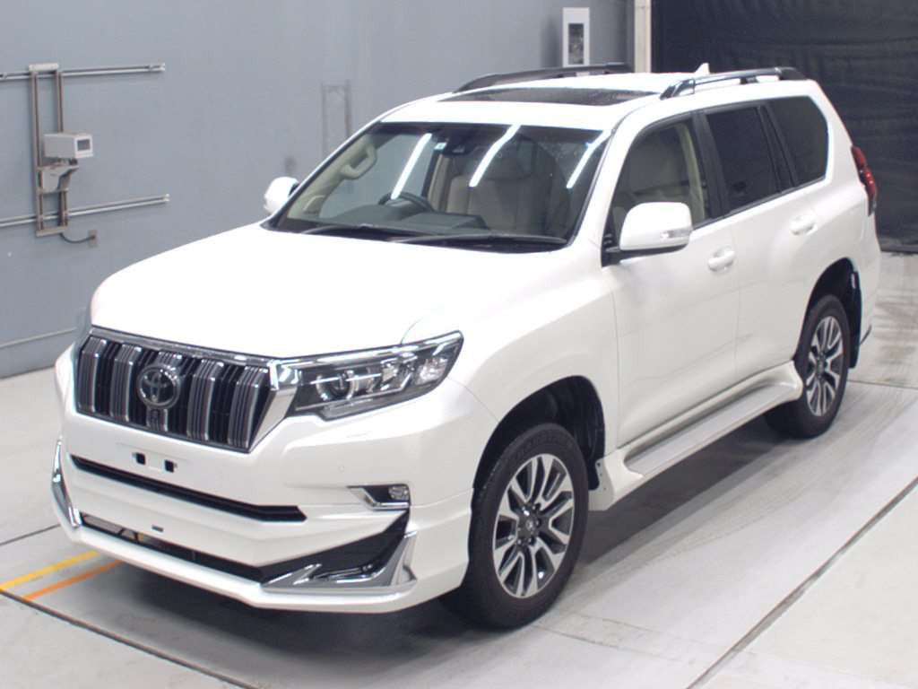 2022 Toyota Land Cruiser Prado TRJ150W[0]