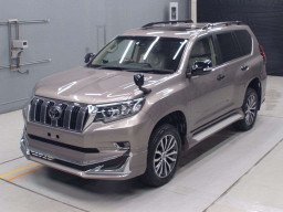 2020 Toyota Land Cruiser Prado