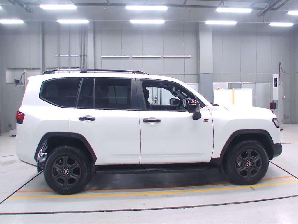 2023 Toyota Land Cruiser VJA300W[2]