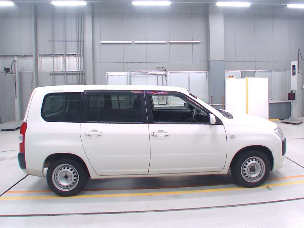 2019 Toyota Probox NSP160V[2]