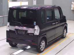 2017 Daihatsu Tanto