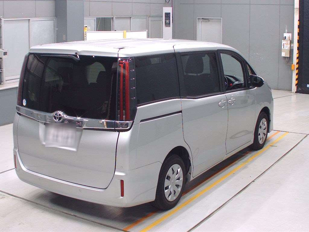 2020 Toyota Noah ZRR80G[1]