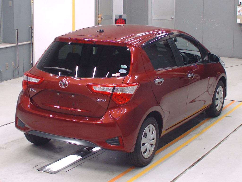 2018 Toyota Vitz NSP130[1]