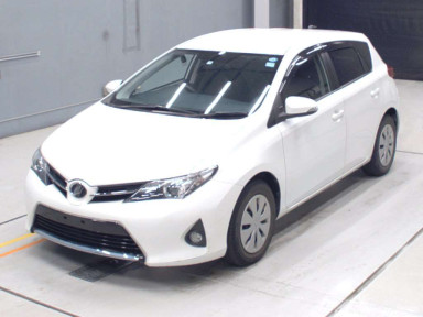 2013 Toyota Auris