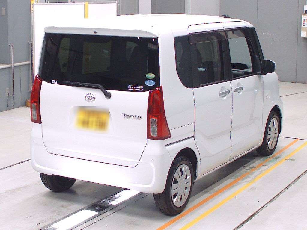 2020 Daihatsu Tanto LA650S[1]