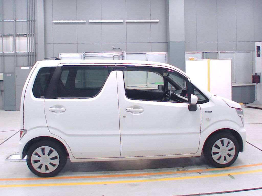 2019 Suzuki Wagon R MH55S[2]