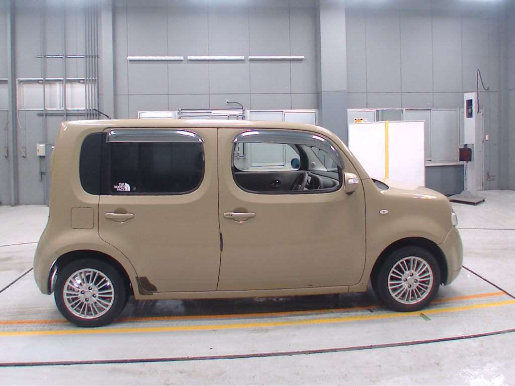 2009 Nissan Cube Z12[2]