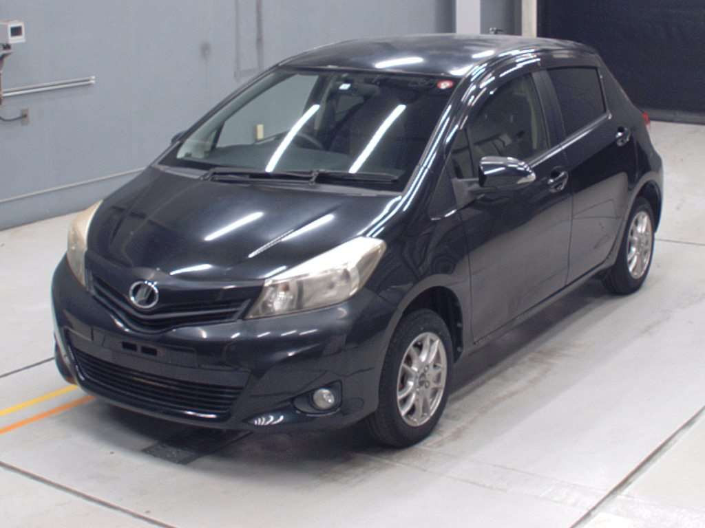 2012 Toyota Vitz NSP135[0]