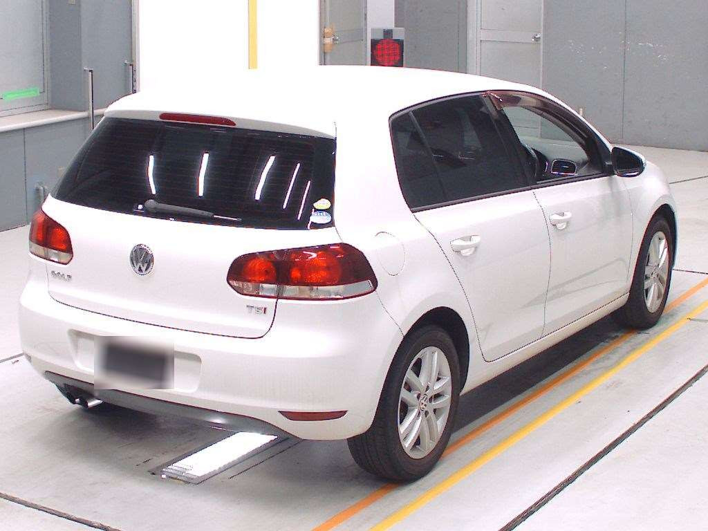 2012 Volkswagen Golf 1KCAX[1]