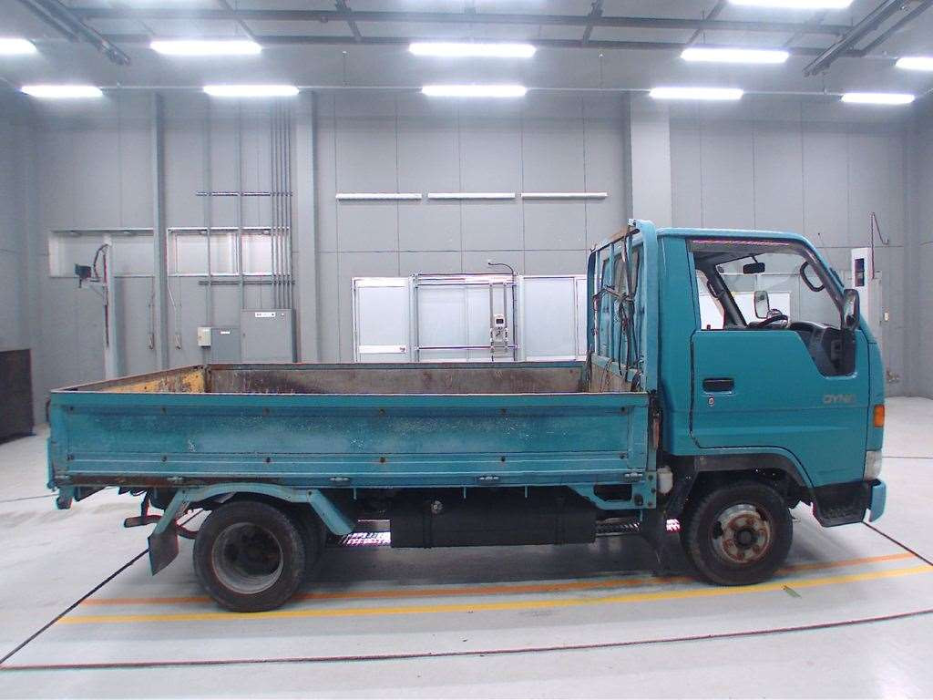 1996 Toyota Dyna Truck LY211[2]